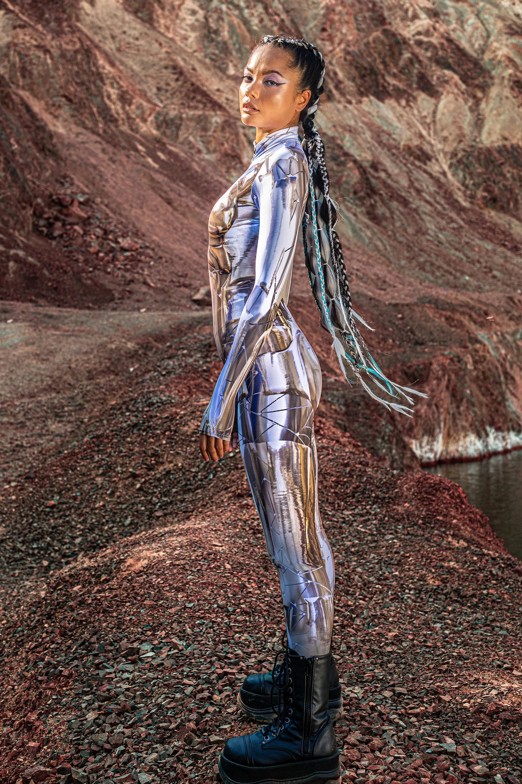 Badinka Dusty Drone Costume - Image 2