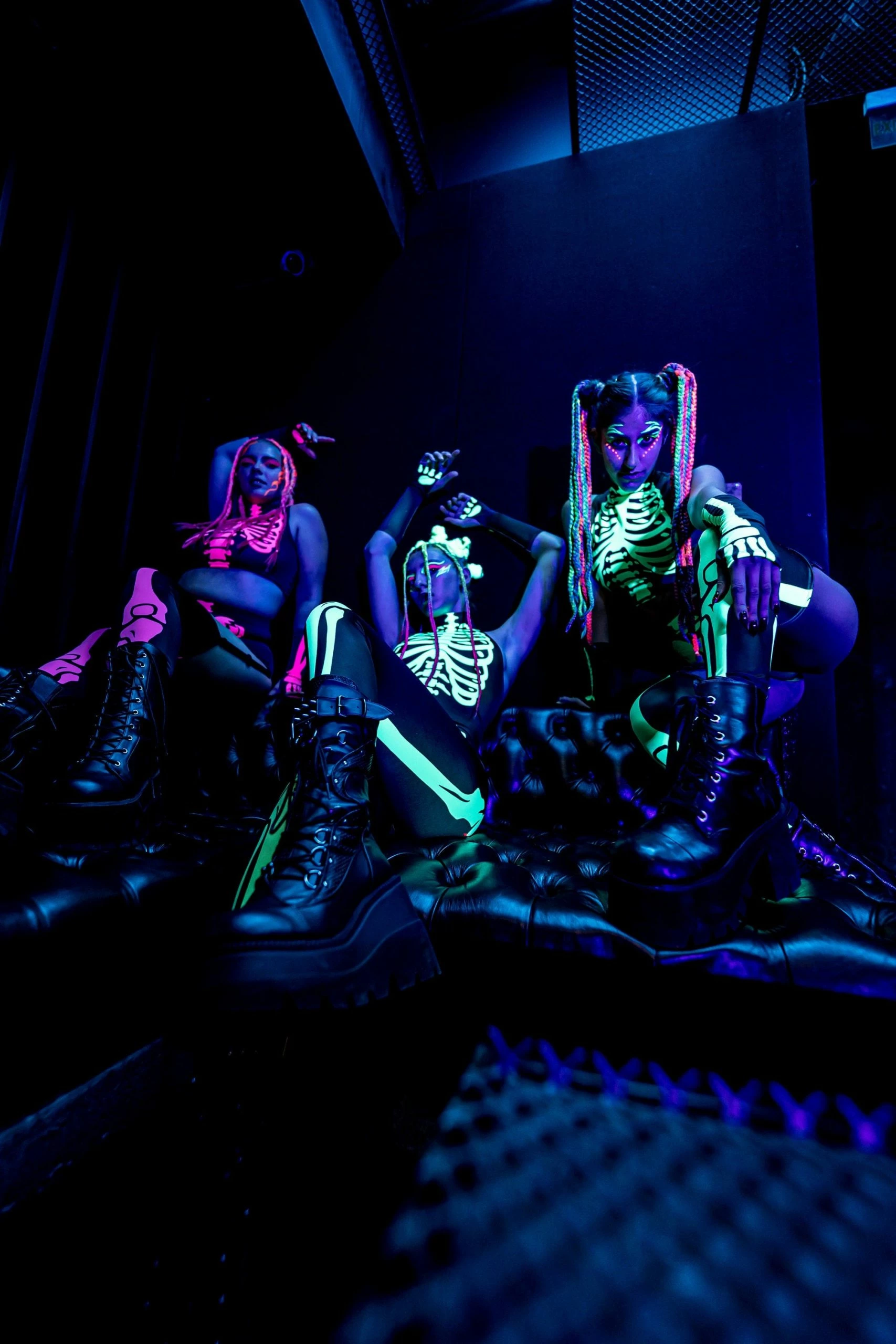 Badinka Acid Neon Skeleton Costume - Image 7